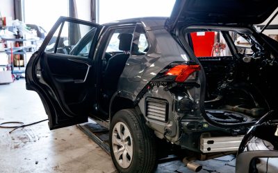 Working with your insurance company after a car accident